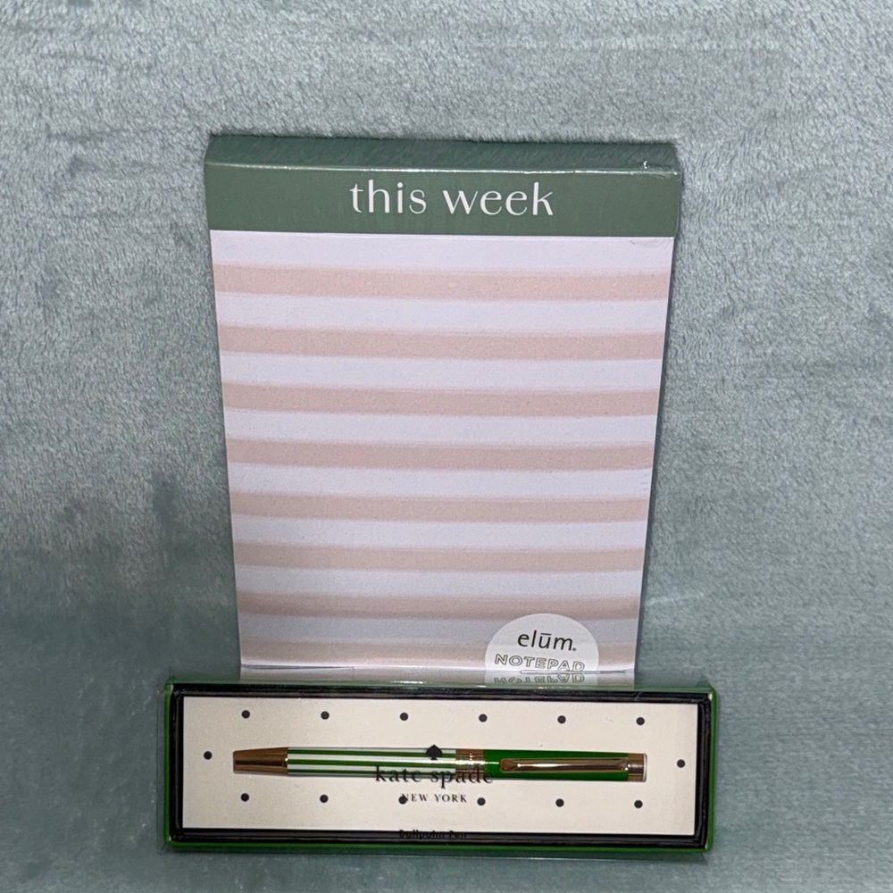 kate spade Green and Gold Pen with elūm Weekly Notepad